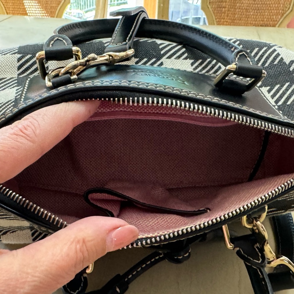 Dooney & Bourke Black and White Satchel with Timeless Elegance - Picture 7 of 12